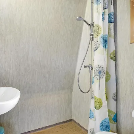 Ferienhaus 2 Bedroom Awesome In Fredericia